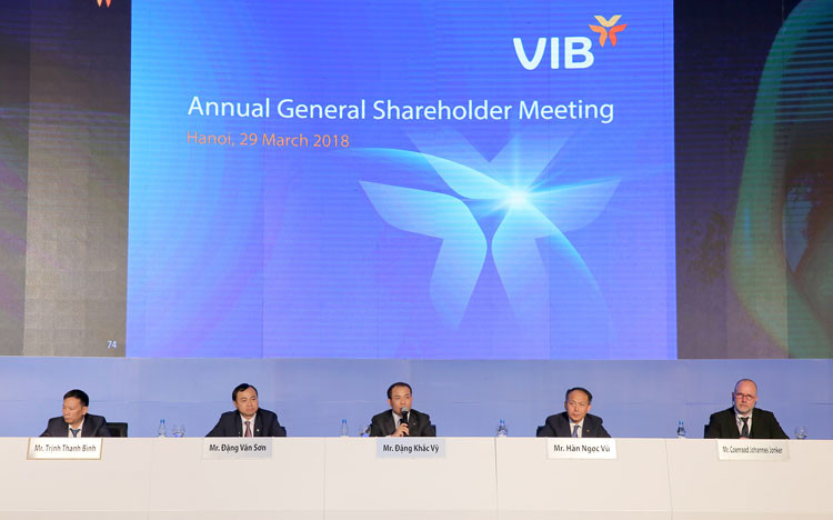 VIB thưởng nhân viên gần 2 triệu cổ phiếu quỹ
