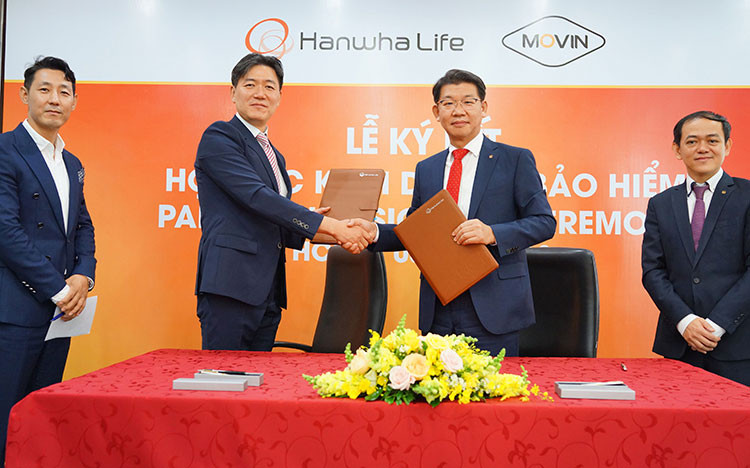 Hanwha Life Việt Nam ký kết hợp tác chiến lược với Movin