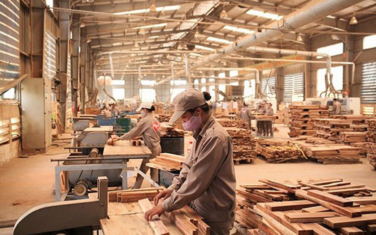 Tác động của VPA/FLEGT đến doanh nghiệp gỗ ở các làng nghề