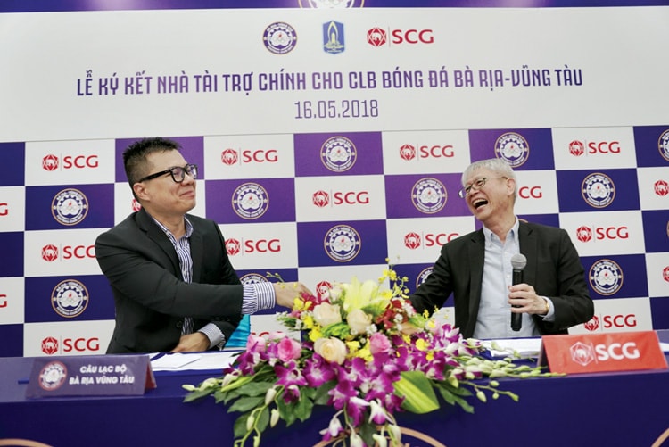 Đại diện SCG và CLB Bà Rịa - Vũng Tàu Ảnh: Bình Minh Group
