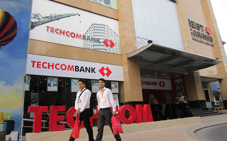 Chia một lần cổ tức 3 năm, cổ đông hiện hữu Techcombank trúng lớn