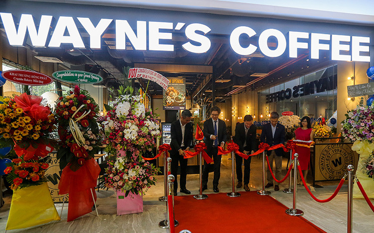 Khai trương Wayne's Coffee tại Việt Nam