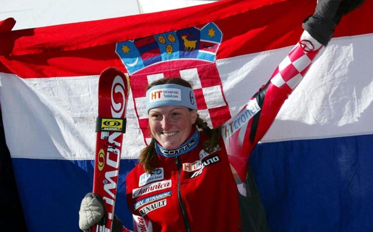 Janica Kostelic - nữ vận động viên trượt tuyết