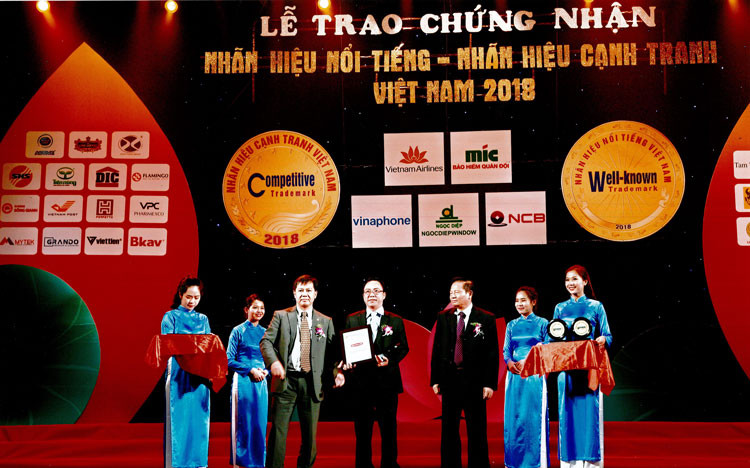 Dai-ichi Life Việt Nam vào Top 50 nhãn hiệu nổi tiếng Việt Nam