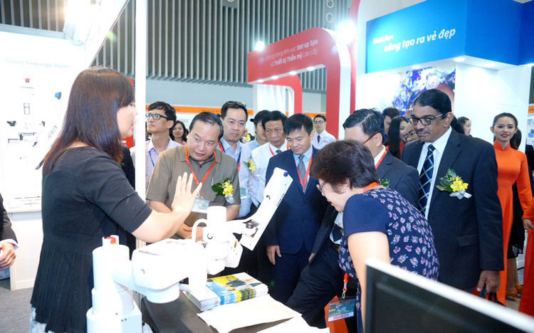 300 doanh nghiệp tham gia Vietnam Medi Pharm Expo