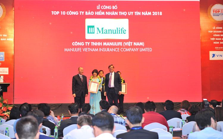 Manulife Việt Nam giữ vị trí tong Top 3 công ty BHNT uy tín 2018