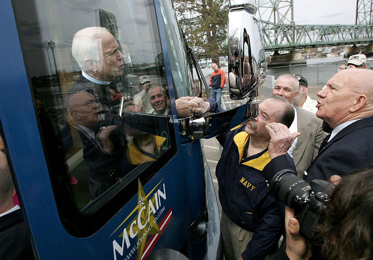 Vĩnh biệt Thượng nghị sĩ Hoa Kỳ John McCain