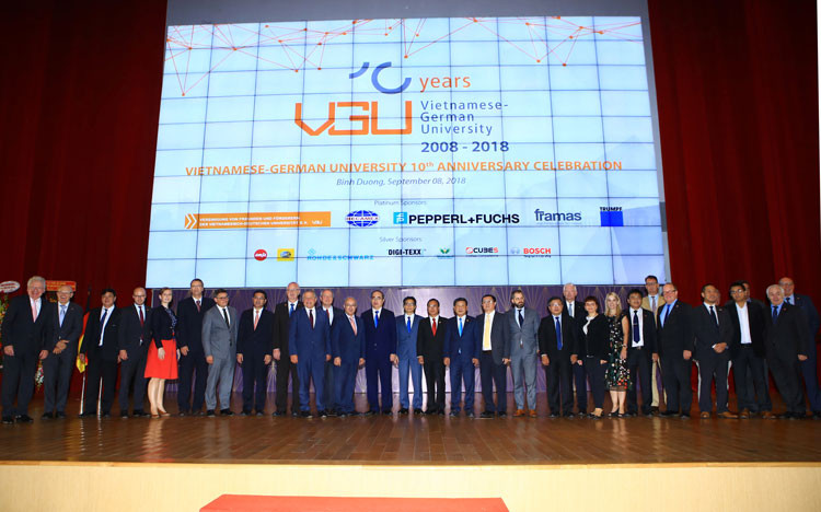 Trường Đại học Việt Đức (VGU) làm lễ kỷ niệm 10 năm thành lập