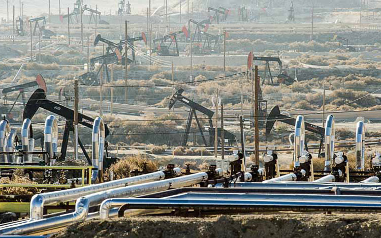 Sản lượng dầu của Mỹ sẽ tiếp tục lớn hơn Nga và Arab Saudi?