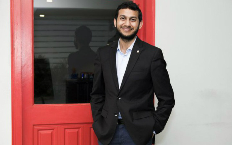 24 tuổi, chàng trai này đã sở hữu startup đặt phòng khách sạn trị giá 5 tỷ USD
