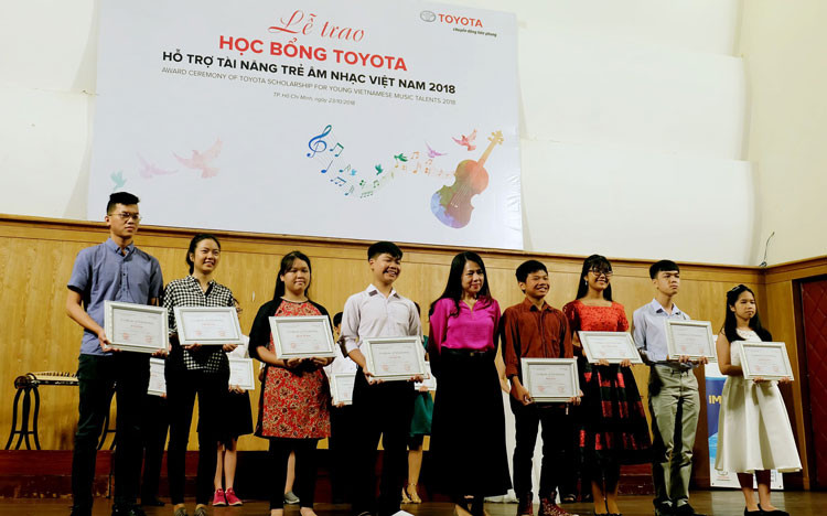 Toyota hỗ trợ tài năng trẻ âm nhạc Việt Nam