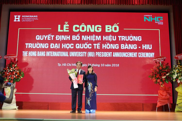 NGND.PGS.TS Hồ Thanh Phong đảm nhiệm chức vụ Hiệu trưởng Trường Đại học Quốc tế Hồng Bàng