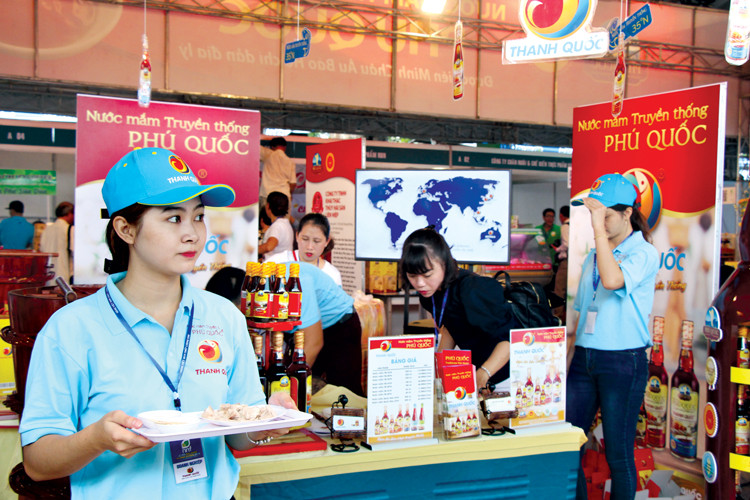 Doanh nghiệp Việt: Muốn xuất khẩu hãy làm tốt thị trường trong nước