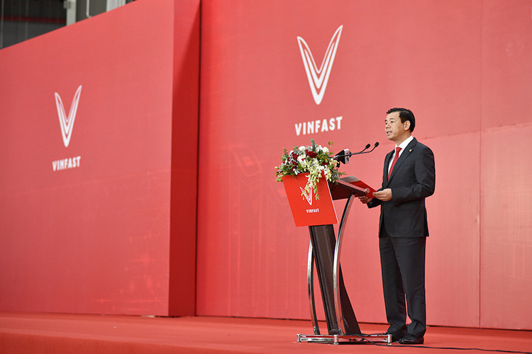 VinFast khánh thành Nhà máy sản xuất và ra mắt mẫu xe máy điện thông minh VinFast Klara