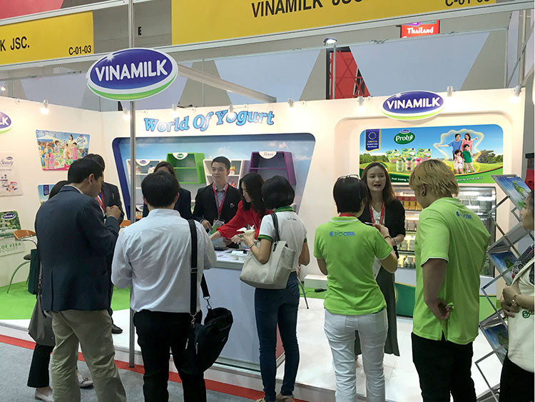 Sản phẩm sữa của Vinamilk ra mắt người tiêu dùng Trung Quốc