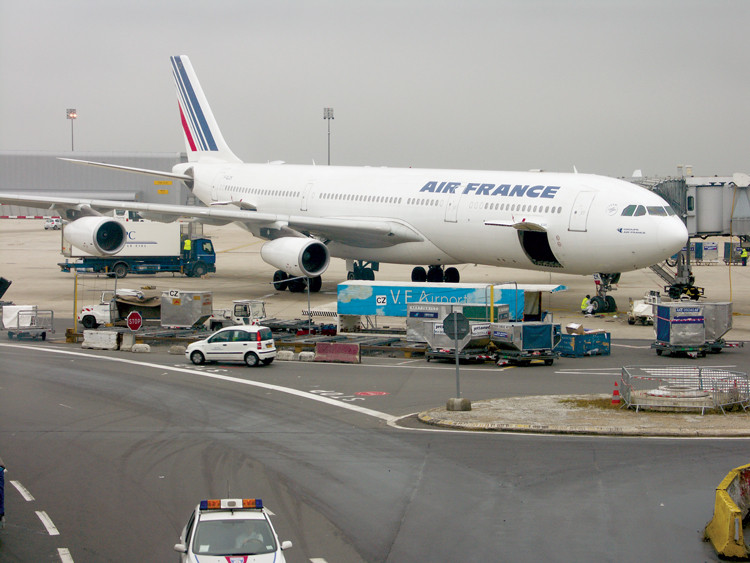 Air France từng sử dụng A340-300 ở đường bay Paris - TP.HCM ảnh: P. Nguyễn Dũng