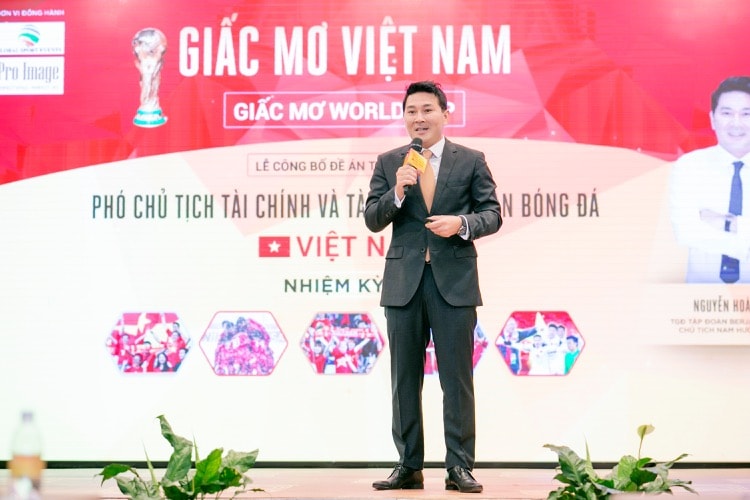 CEO Berjaya tranh cử Phó chủ tịch tài chính VFF