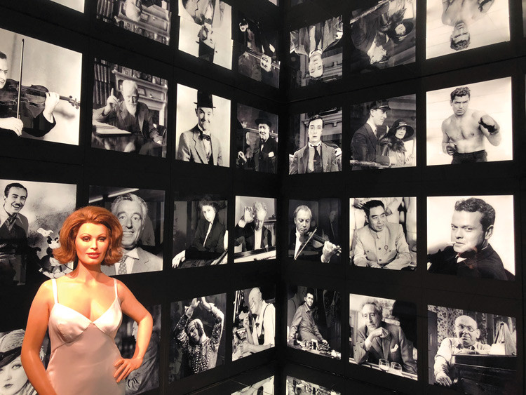 Nữ minh tinh Sophia Loren và những nhân vật mà Charles