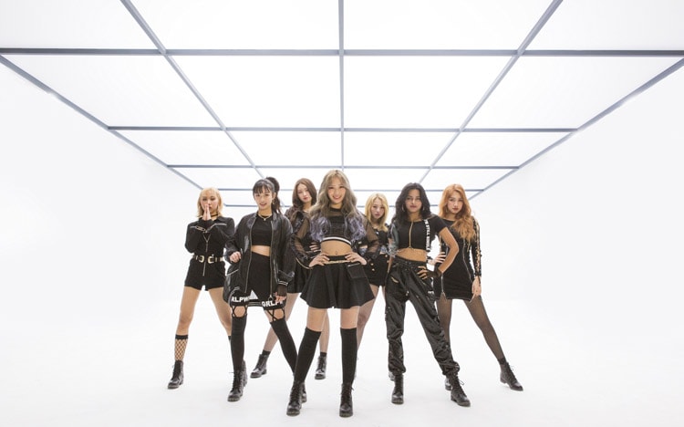Hai nhóm nhạc Z-Boys, Z-Girls biểu diễn đầu tiên tại Việt Nam