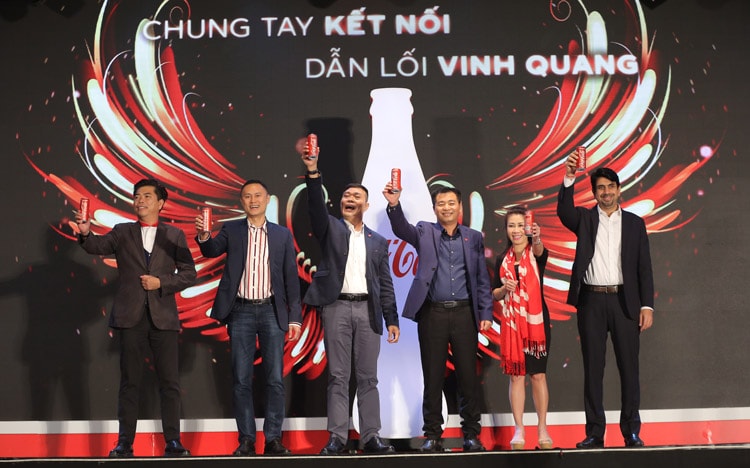 Chương trình Chung tay kết nối - Dẫn lối vinh quang