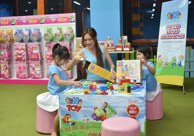 RA MẮT THƯƠNG HIỆU TINI TOY