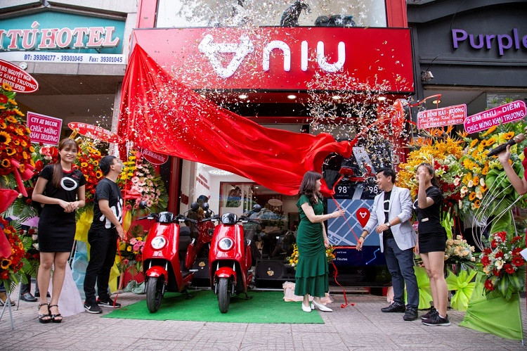 Công ty Green Speed chính thức ra mắt xe máy điện NIU