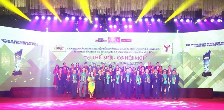 Nam A Bank 5 năm đạt thương hiệu mạnh