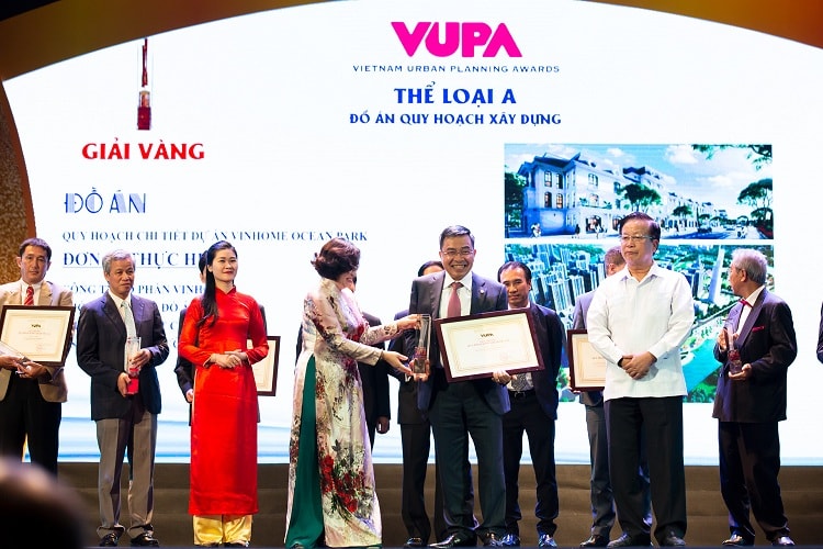 Vingroup lập 
