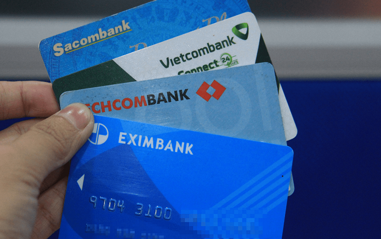 21 triệu thẻ ATM đổi sang thẻ chip: chưa thu phí đổi thẻ