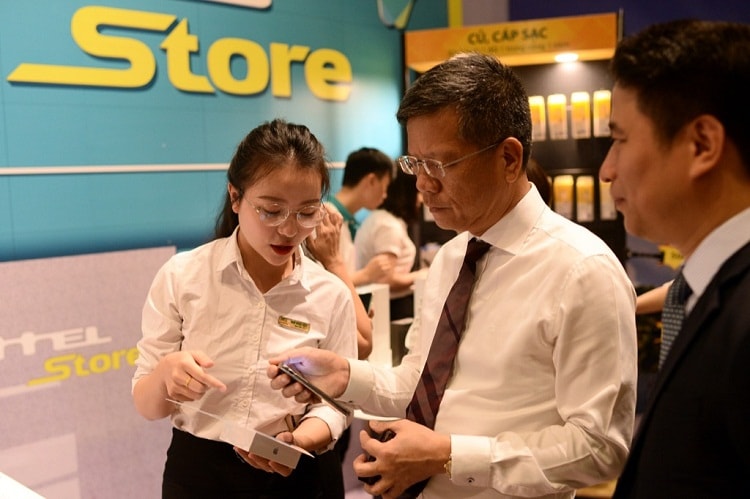 Ra mắt Tổng Công ty Dịch vụ số Viettel