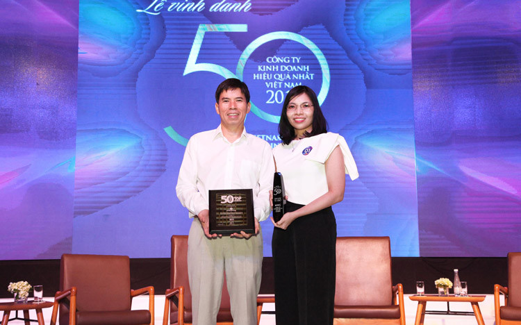 Thế Giới Di Động dẫn đầu top “50 công ty kinh doanh hiệu quả nhất Việt Nam”