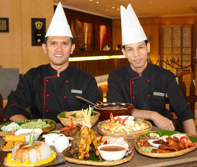 Lễ hội Ẩm thực và Sản phẩm Malaysia tại Khách sạn Windsor Plaza