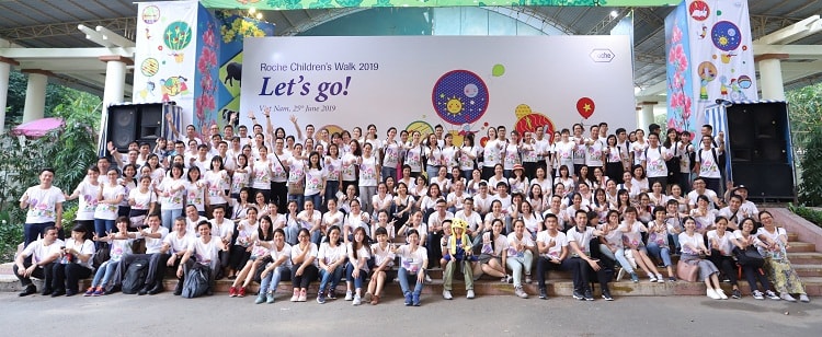 Roche Children’s Walk 16 năm đồng hành cùng trẻ em khó khăn