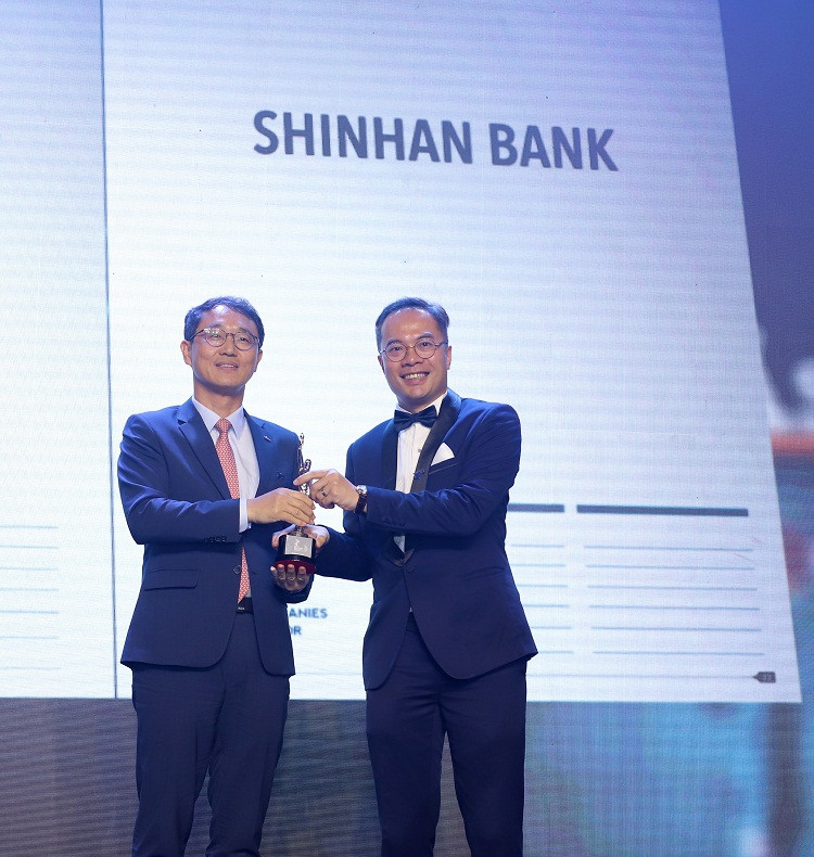 Ngân hàng Shinhan nhận Giải thưởng “Nơi làm việc tốt nhất châu Á 2019”