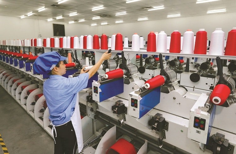 Doanh nghiệp dệt may tự tháo “nút thắt”