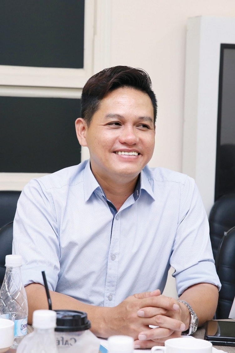 B2-Ngo-Thanh-Tung-3021-1566145374.jpg