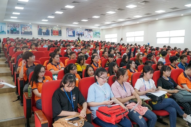 Cuộc thi Giải thưởng Tài năng Lương Văn Can: Người trẻ nên làm gì?