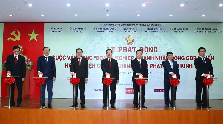 04092019094340674vna-potal-le-phat-dong-