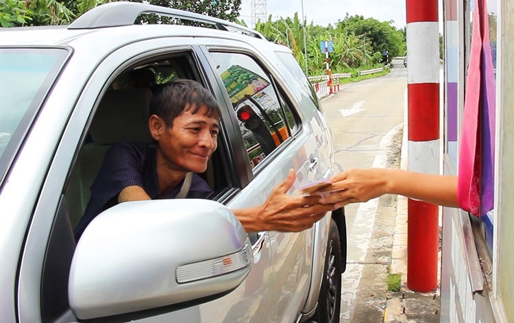Tiền Giang xin bỏ trạm thu phí phụ cầu Rạch Miễu