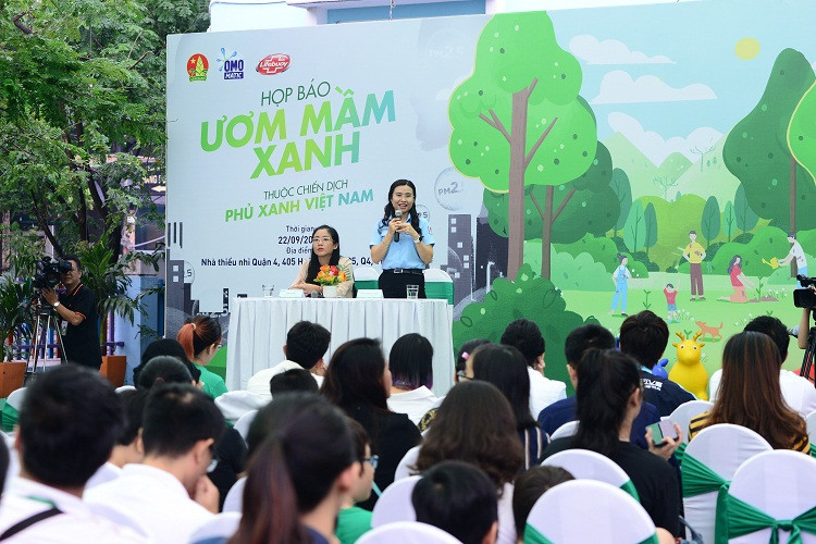 Chương trình “Ươm mầm xanh” và chiến dịch “Phủ xanh Việt Nam”