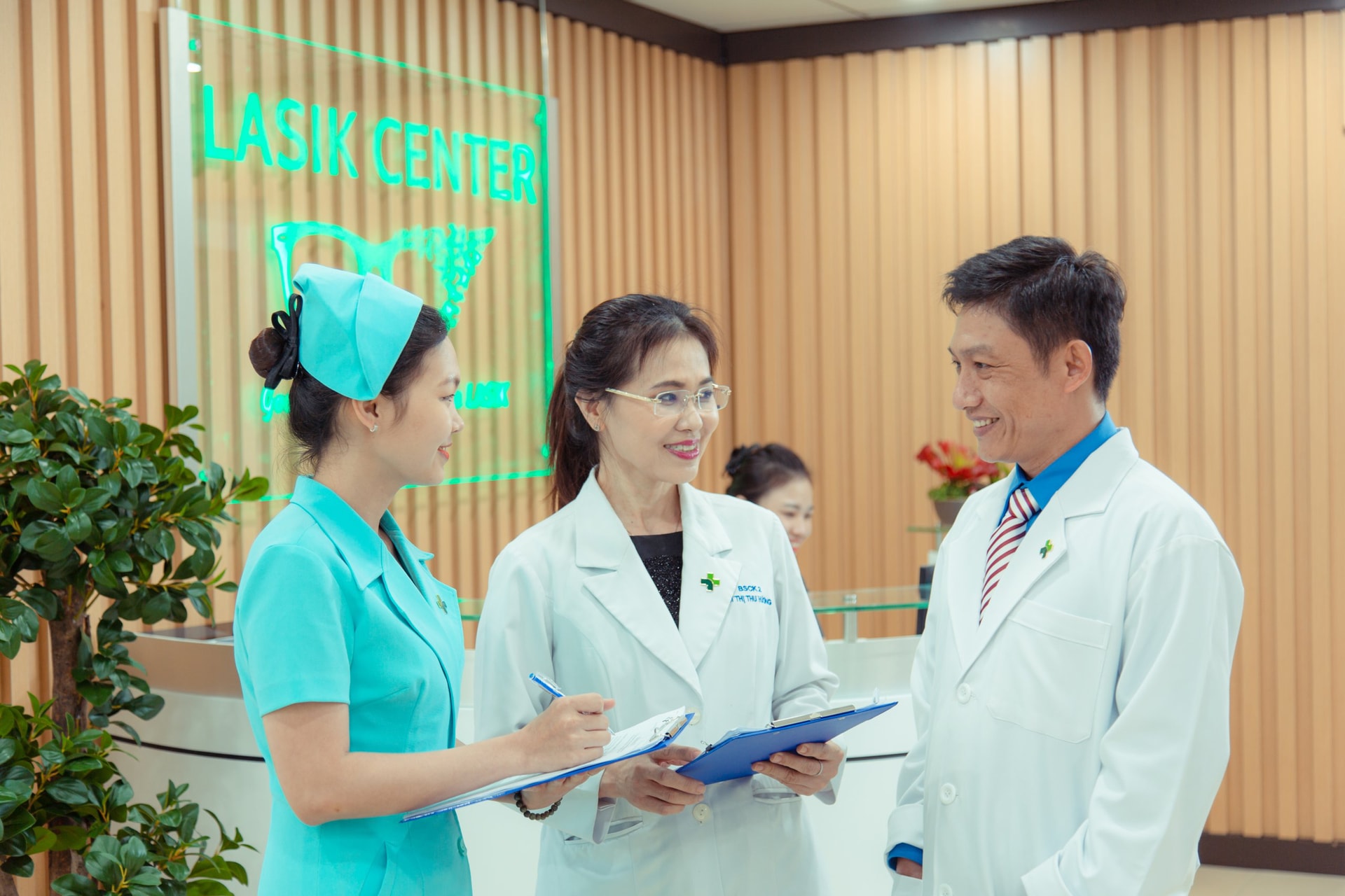 Ngập tràn ưu đãi tại Bệnh viện Mắt Hoàn Mỹ