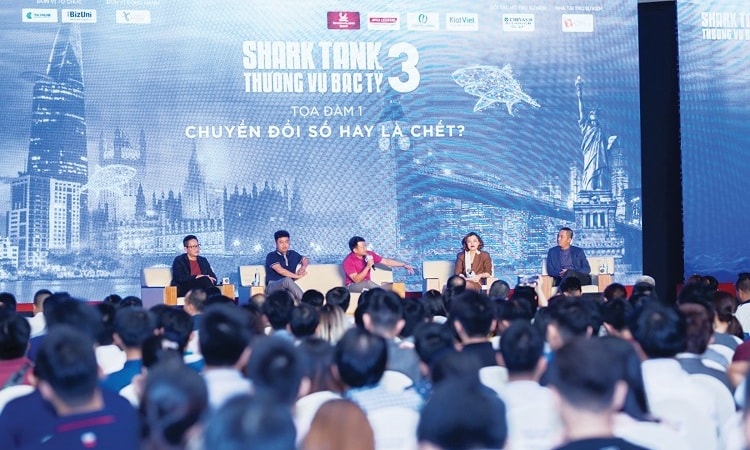 Chuyển đổi số hay là chết?