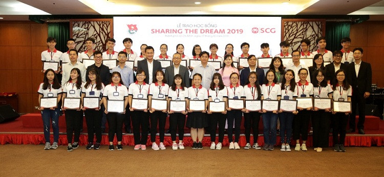 Công bố học bổng SCG Sharing The Dream 2019