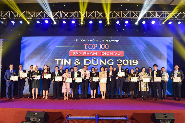 Vinh danh Top 100 sản phẩm - dịch vụ Tin và Dùng 2019