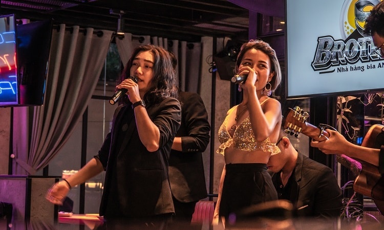 Live-music-1-8580-1574001028.jpg