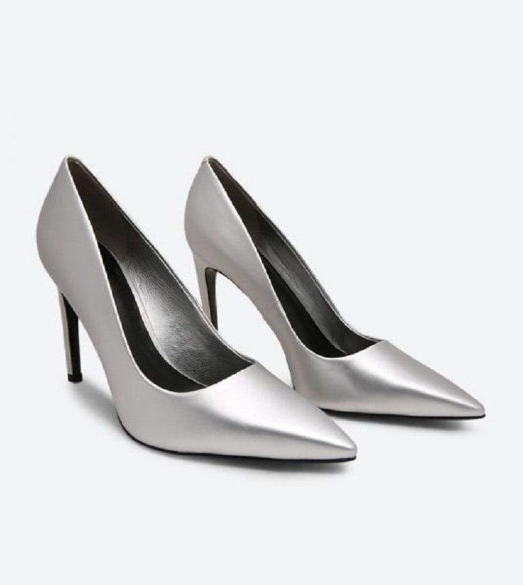 Charles và Keith tung “Black Friday” đồng giá 350.000 đồng