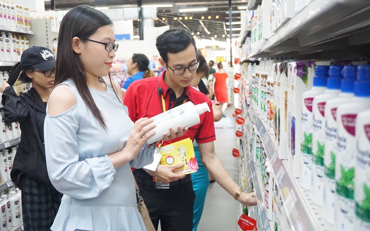 Co.opmart giảm giá hàng Tết sớm