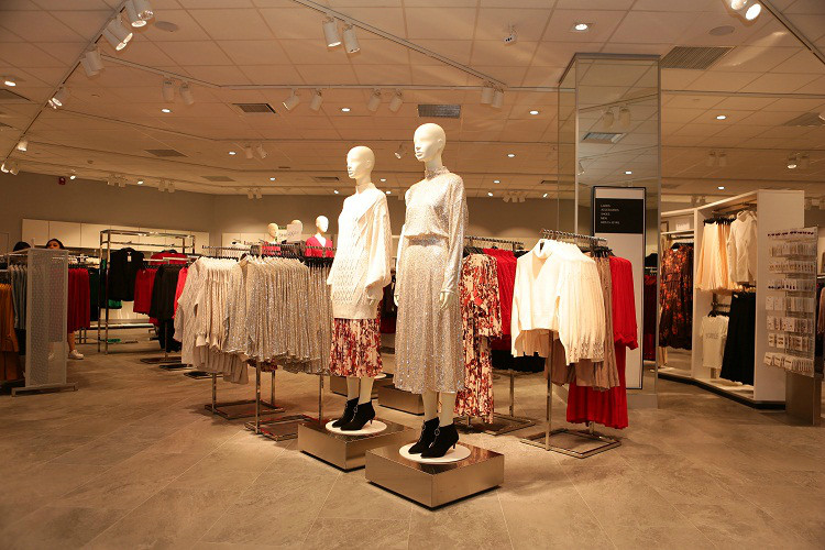 H&M khai trương cửa hàng đầu tiên tại Đà Nẵng