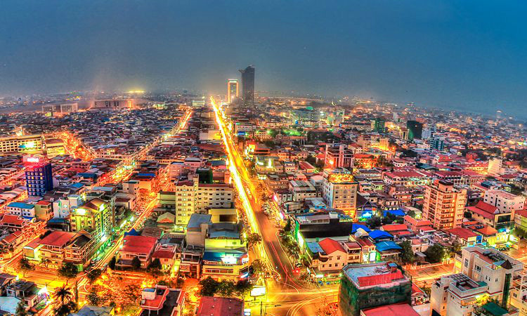 Yếu tố nào giúp kinh tế Campuchia tăng trưởng cao nhất Đông Nam Á?