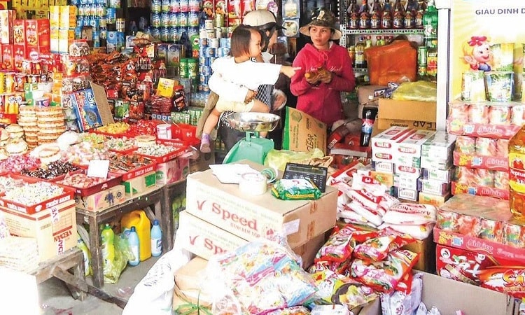 Quản lý hộ kinh doanh bằng luật: Cần thận trọng
